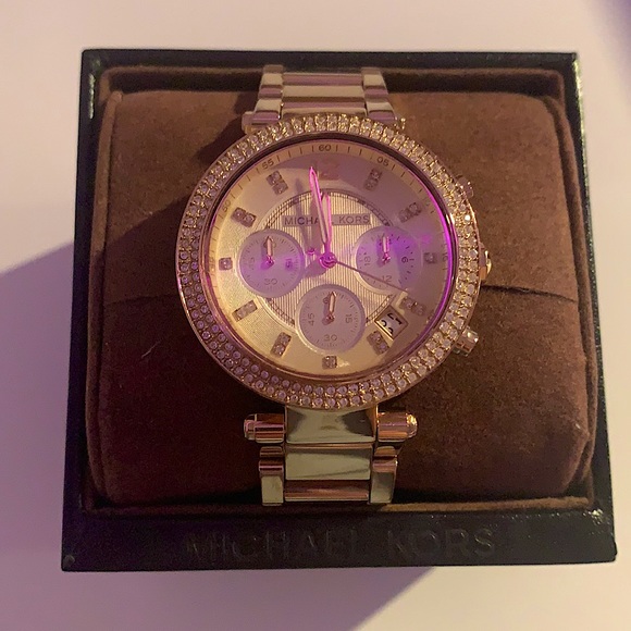 New in box Michael Kors watch women’s!